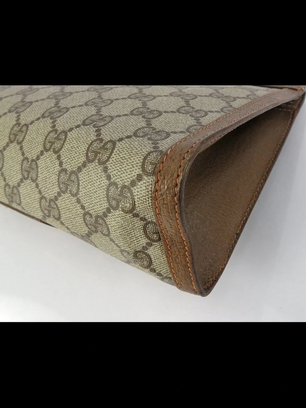 Gucci Beige GG Canvas and Brown Leather Clutch with Green-Red Web